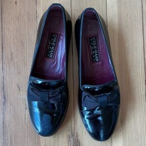 Vintage Cole Haan Men's Glossy Black Tuxedo Loafers with Gros Grain Ribbon Bow